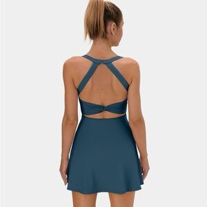 Backless Twisted Active Dress (easy peezy style)